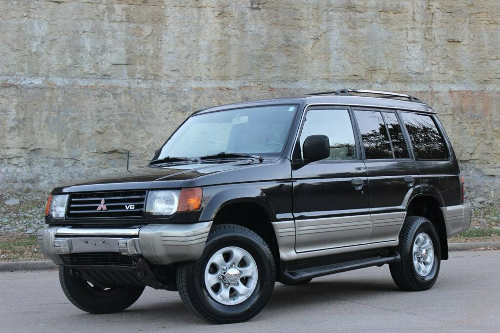 1997 Mitsubishi Montero Low Miles V6 4x4 RARE Cold AC Serviced 615-300-6004 - 22760979 - 33