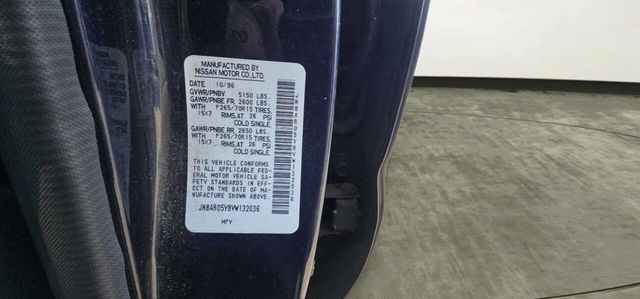 1997 Nissan Pathfinder 4dr SE Automatic 4WD - 23006776 - 9