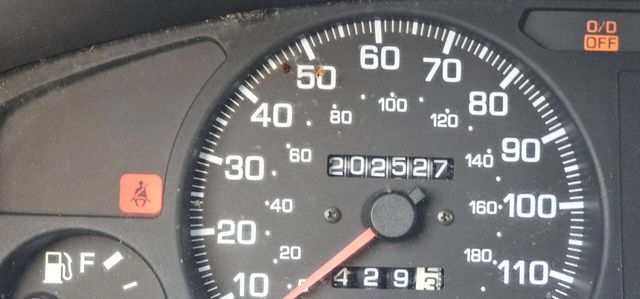 1997 Nissan Pathfinder 4dr SE Automatic 4WD - 23006776 - 8