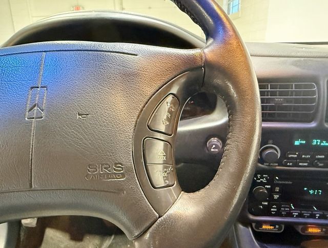 1997 Oldsmobile Cutlass Supreme SL - 22962585 - 10