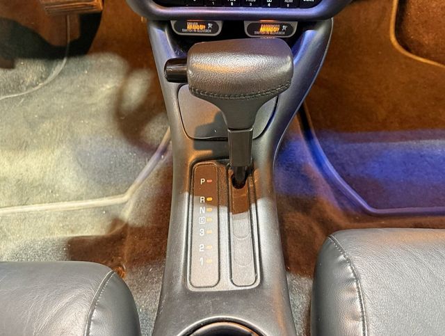 1997 Oldsmobile Cutlass Supreme SL - 22962585 - 17