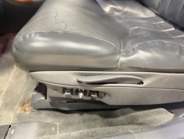 1997 Oldsmobile Cutlass Supreme SL - 22962585 - 21