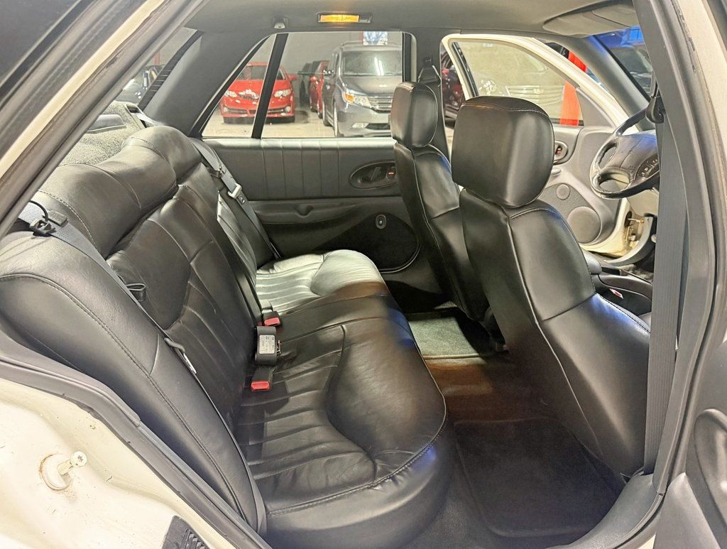 1997 Oldsmobile Cutlass Supreme SL - 22962585 - 31