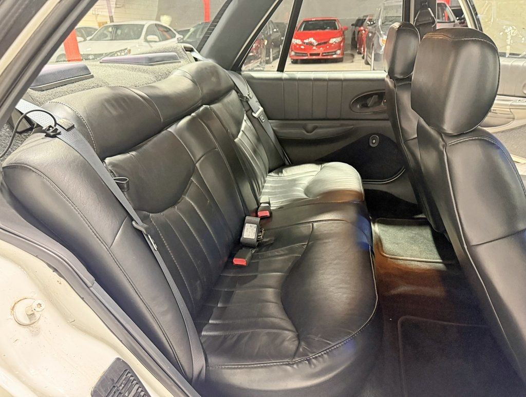 1997 Oldsmobile Cutlass Supreme SL - 22962585 - 33