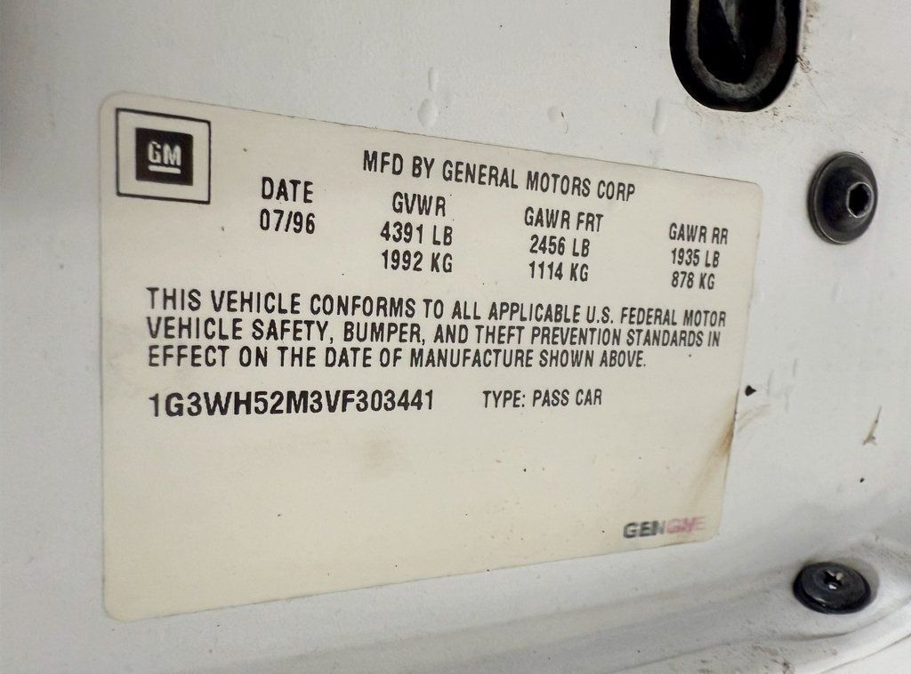 1997 Oldsmobile Cutlass Supreme SL - 22962585 - 40