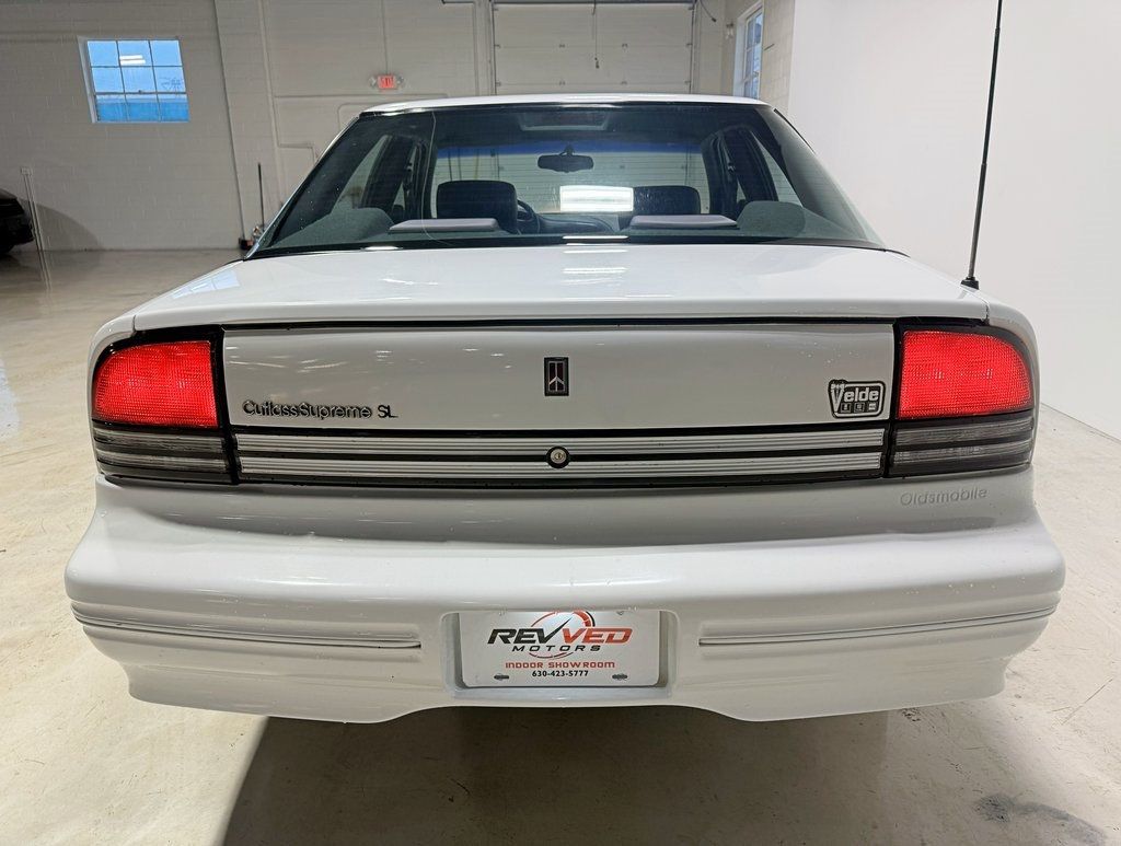 1997 Oldsmobile Cutlass Supreme SL - 22962585 - 5