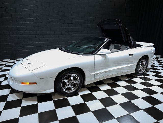 1997 Pontiac Firebird 2dr Convertible Trans Am - 23012247 - 10