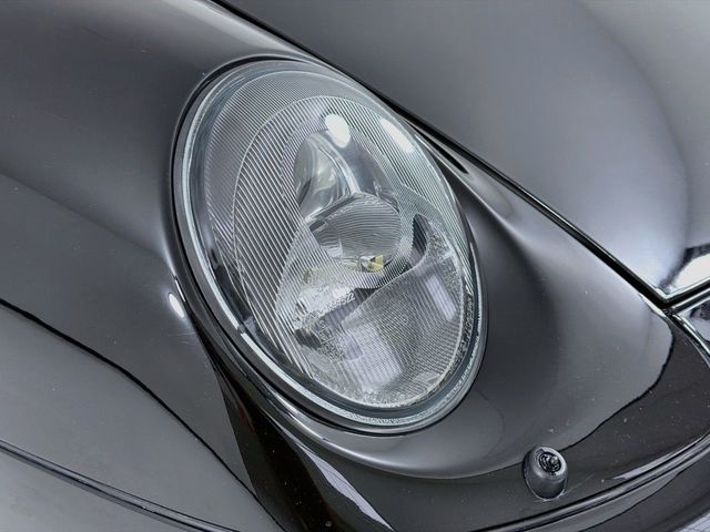 1997 Porsche 911 Carrera 2dr Carrera Cabriolet 6-Speed Manual - 23093557 - 11