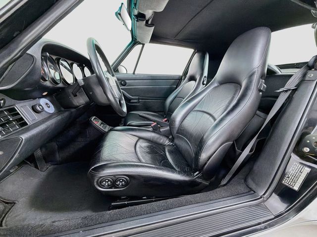1997 Porsche 911 Carrera 2dr Carrera Cabriolet 6-Speed Manual - 23093557 - 3