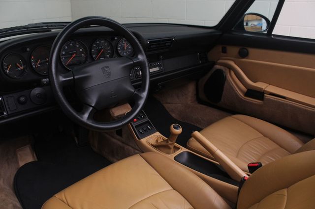 1997 Porsche 911 Carrera 2dr Carrera Cabriolet 6-Speed Manual - 22882582 - 4