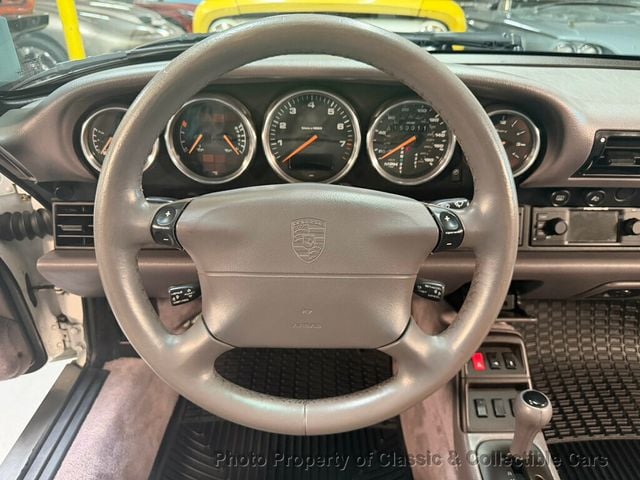 1997 Porsche 911 Carrera 2dr Carrera Coupe w/Tiptronic - 23052742 - 14