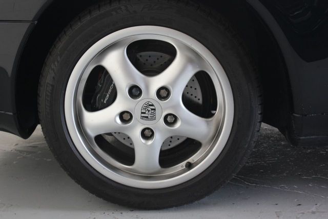 1997 Porsche 911 Carrera 2dr Carrera Coupe w/Tiptronic - 18360796 - 19