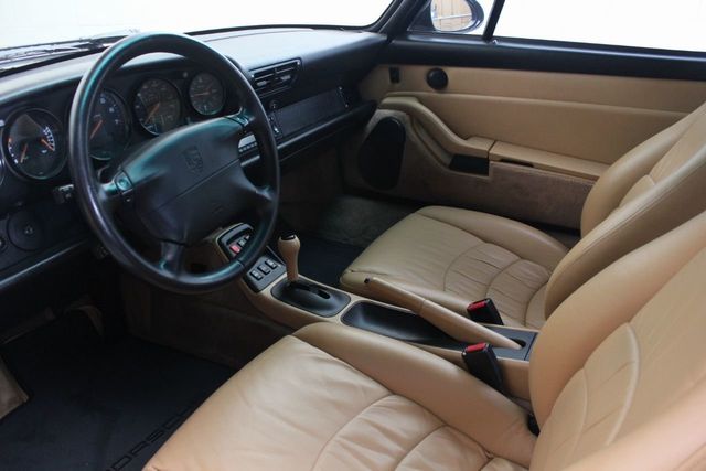 1997 Porsche 911 Carrera 2dr Carrera Coupe w/Tiptronic - 18360796 - 4