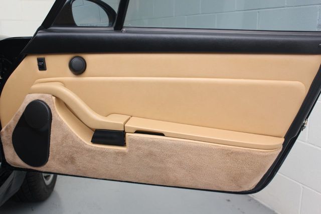 1997 Porsche 911 Carrera 2dr Carrera Coupe w/Tiptronic - 18360796 - 7