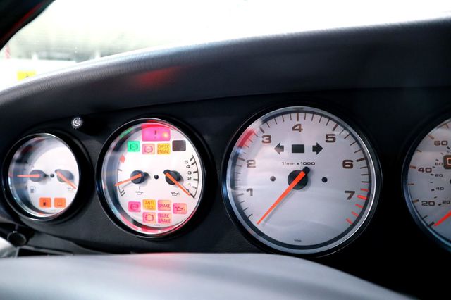 1997 Porsche CARRERA 4S (993) ARCTIC SILVER...35K Miles...1997 993 4S!!  - 22680259 - 30