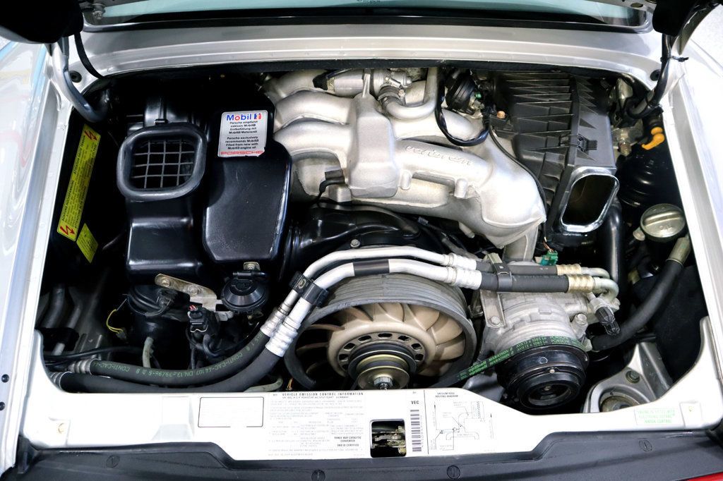 1997 Porsche CARRERA 4S (993) ARCTIC SILVER...35K Miles...1997 993 4S!!  - 22680259 - 48