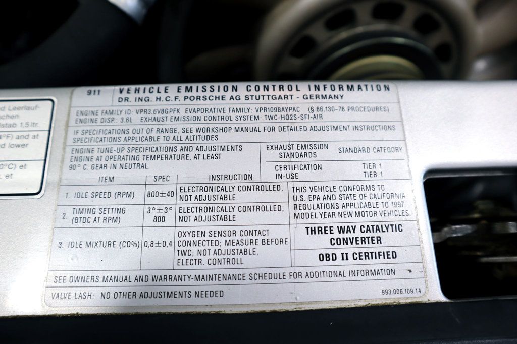 1997 Porsche CARRERA 4S (993) ARCTIC SILVER...35K Miles...1997 993 4S!!  - 22680259 - 50