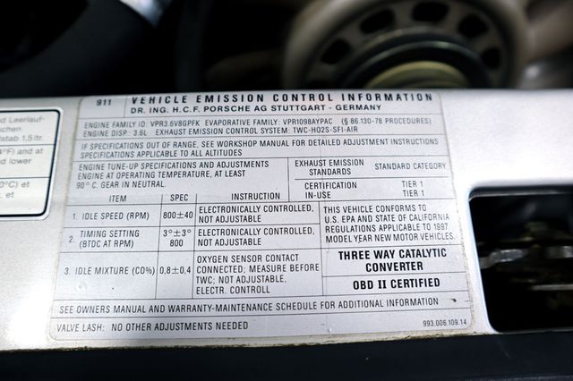 1997 Porsche CARRERA 4S (993) ARCTIC SILVER...35K Miles...1997 993 4S!!  - 22680259 - 50