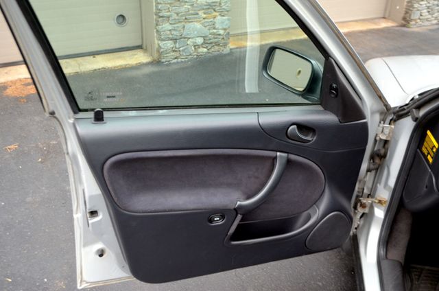 1997 Saab 900 S - 22377380 - 24