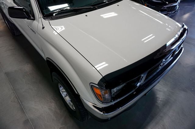 1997 Toyota Tacoma *Tacoma* *EXT Cab* *4x4* *V6* *5-Speed Manual* *West Coast Truck - 23022985 - 22
