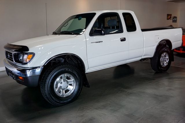 1997 Toyota Tacoma *Tacoma* *EXT Cab* *4x4* *V6* *5-Speed Manual* *West Coast Truck - 23022985 - 2
