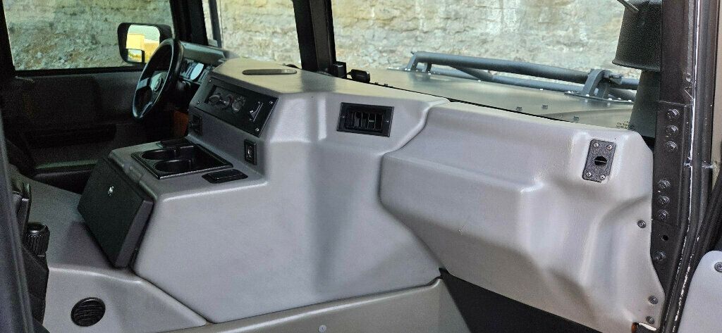 1998 AM General Hummer 4-Passenger Open Top Hard Doors - 22918391 - 24