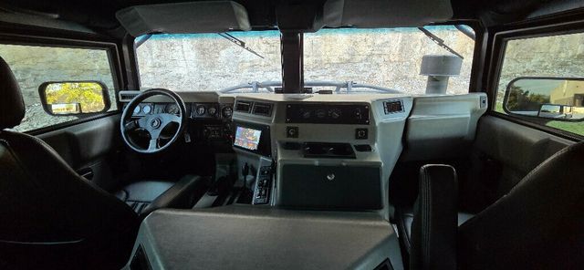 1998 AM General Hummer 4-Passenger Open Top Hard Doors - 22918391 - 28