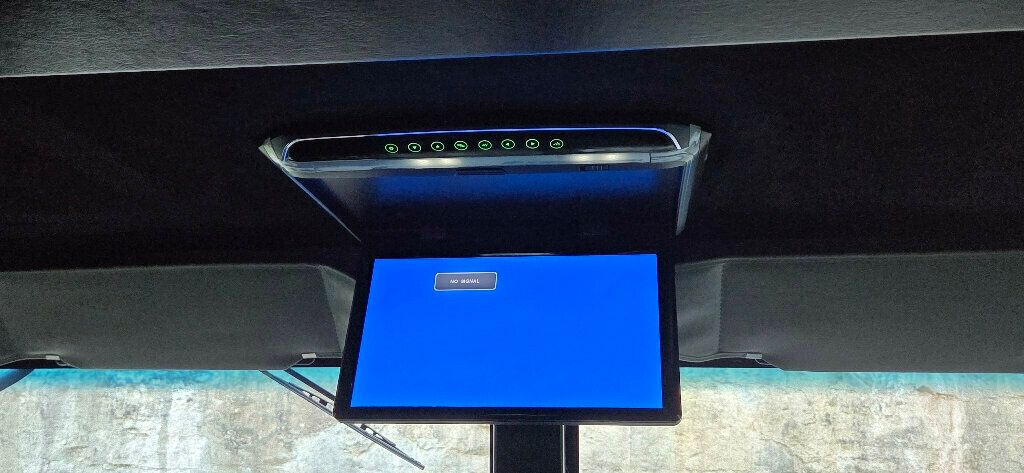 1998 AM General Hummer 4-Passenger Open Top Hard Doors - 22918391 - 29