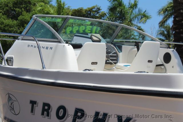 1998 BAYLINER TROPHY BEAUTIFUL TROPHY CABIN WALK AROUNDW INBOARD MERCRUISER - 21891756 - 15