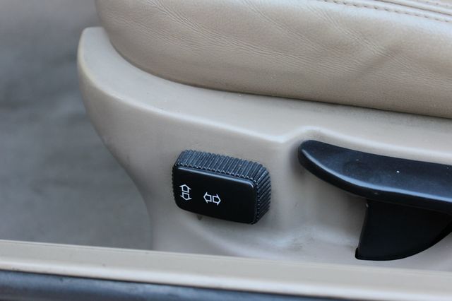 1998 BMW 3 Series Z3  Roadster - 23009560 - 25