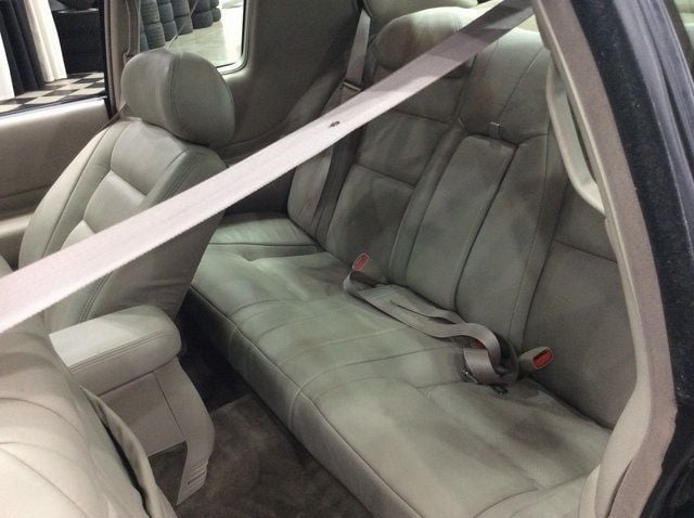 1998 Cadillac Eldorado 2dr Touring Coupe - 22937271 - 19