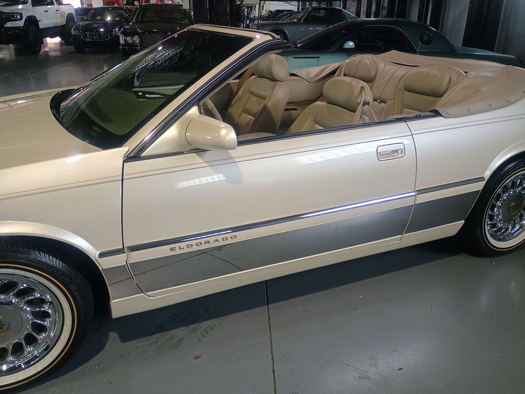 1998 Cadillac Eldorado Coach Builders Conversion 1 Owner Clean Carfax - 22992855 - 15