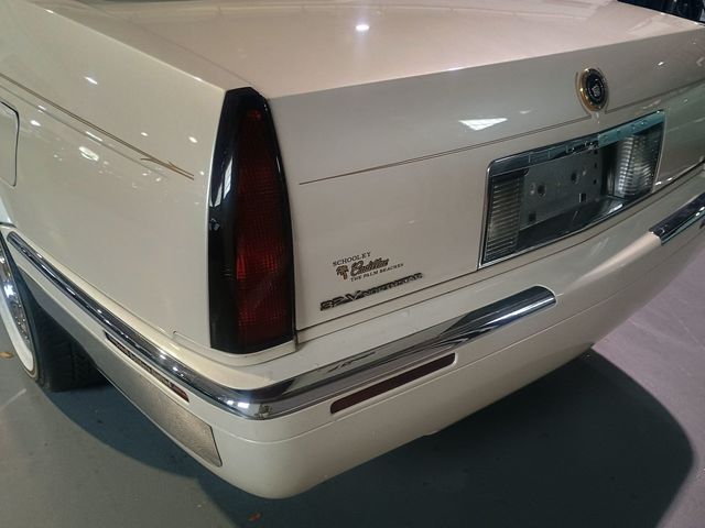 1998 Cadillac Eldorado Coach Builders Conversion 1 Owner Clean Carfax - 22992855 - 17