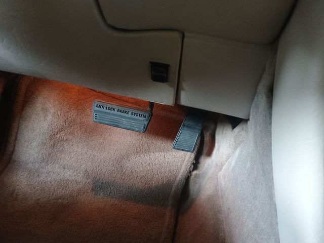 1998 Cadillac Eldorado Coach Builders Conversion 1 Owner Clean Carfax - 22992855 - 38