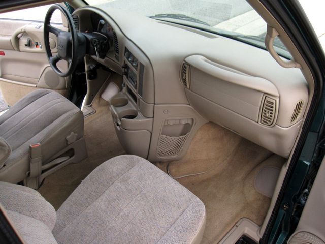 1998 Chevrolet Astro Passenger Ext 111" WB AWD - 23087538 - 24