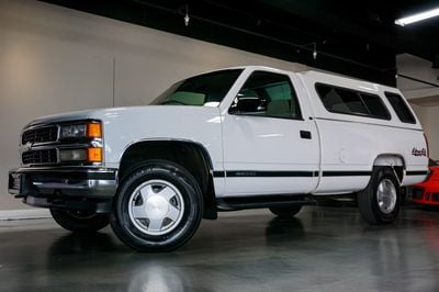 1998 Chevrolet C/K 1500 - 1GCEK14R6WZ148866