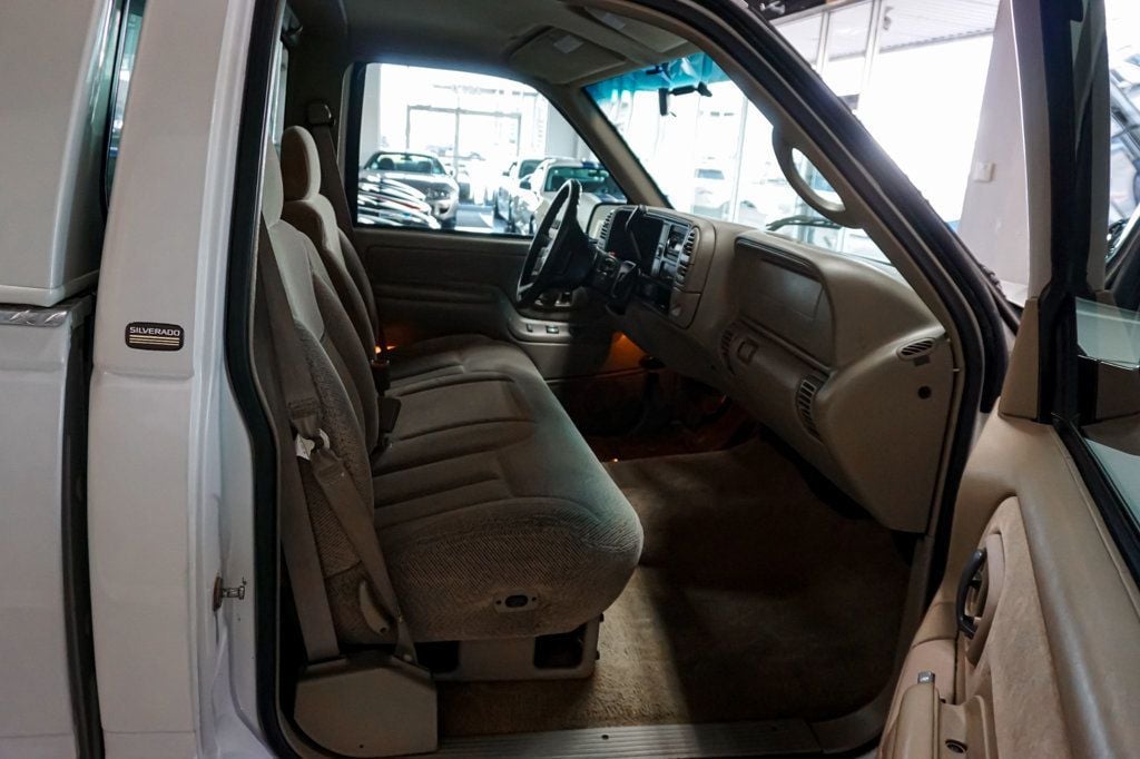 1998 CHEVROLET GMT-400 - Image 24