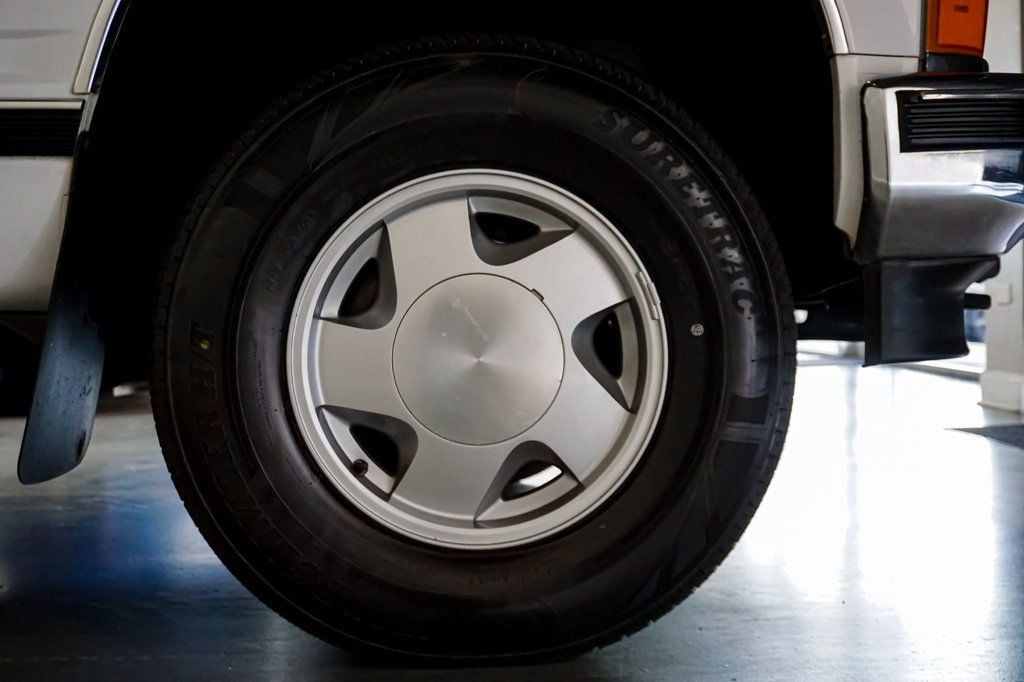 1998 CHEVROLET GMT-400 - Image 32