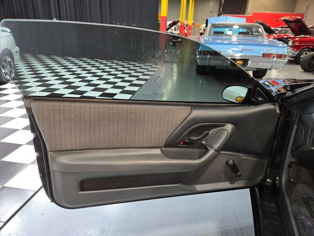 1998 Chevrolet Camaro 2dr Coupe Z28 - 22864141 - 62