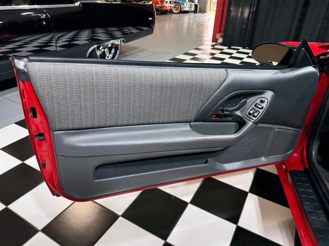 1998 Chevrolet Camaro 2dr Coupe Z28 - 22903336 - 15