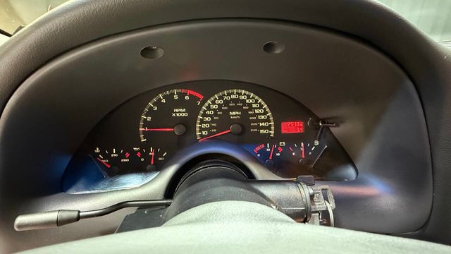 1998 Chevrolet Camaro 2dr Coupe Z28 - 22903336 - 23