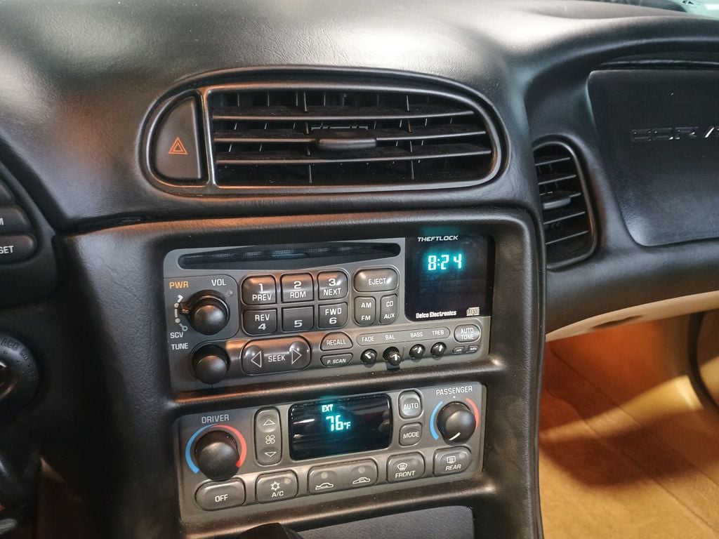 1998 Chevrolet Corvette 2dr Convertible 1 Owner Clean Carfax Florida Car - 22975844 - 23