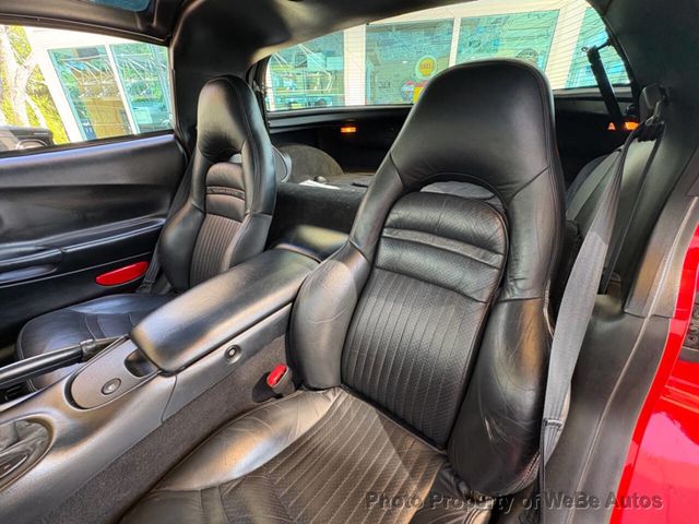 1998 Chevrolet Corvette 2dr Coupe - 23021452 - 24