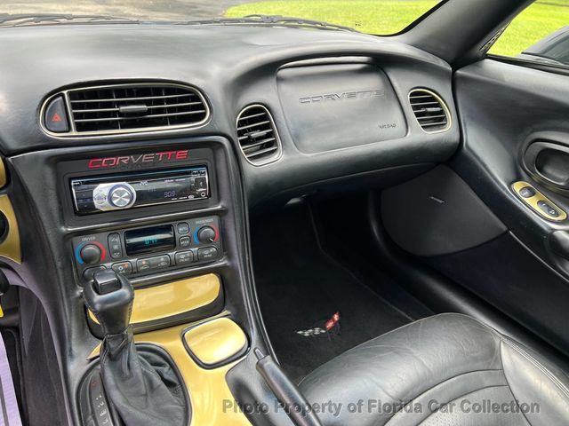 1998 Chevrolet Corvette Coupe Targa Automatic - 22877624 - 11