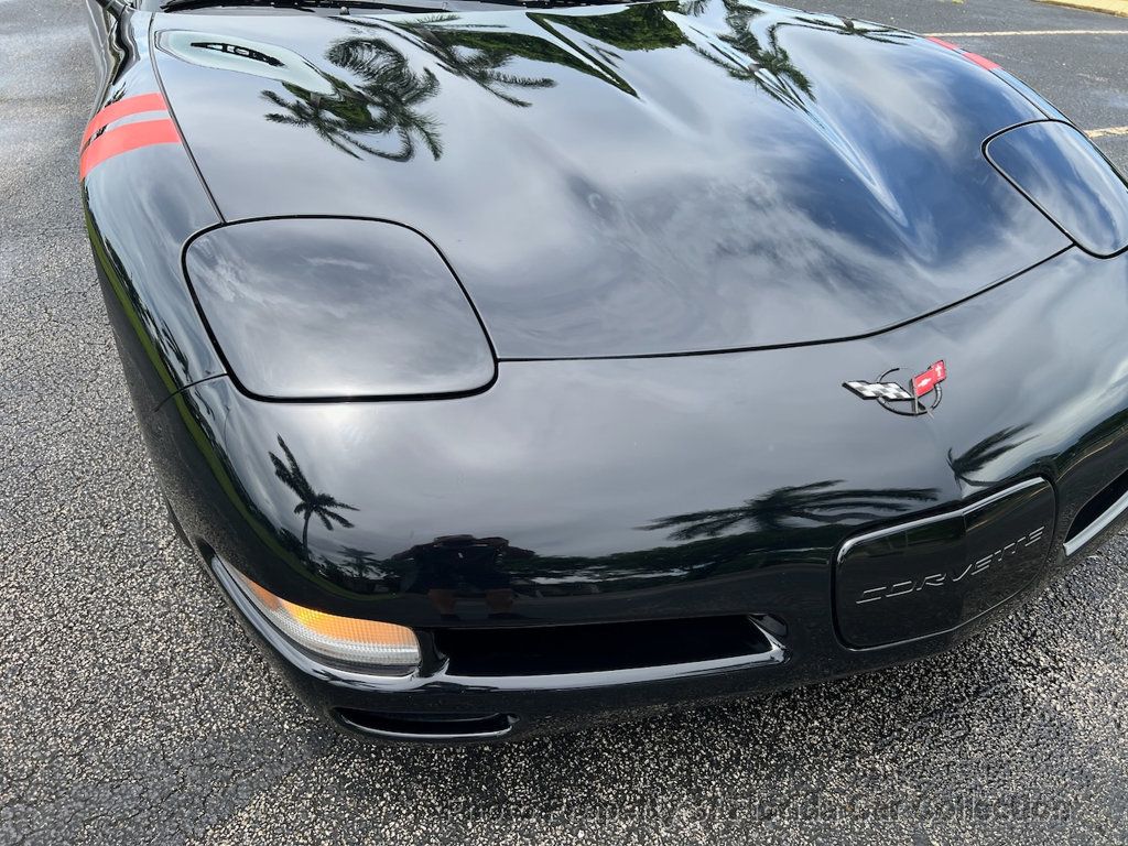 1998 Chevrolet Corvette Coupe Targa Automatic - 22877624 - 24