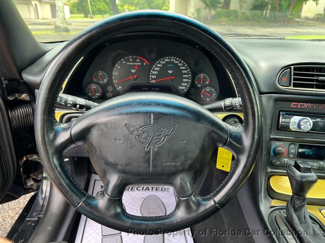1998 Chevrolet Corvette Coupe Targa Automatic - 22877624 - 38