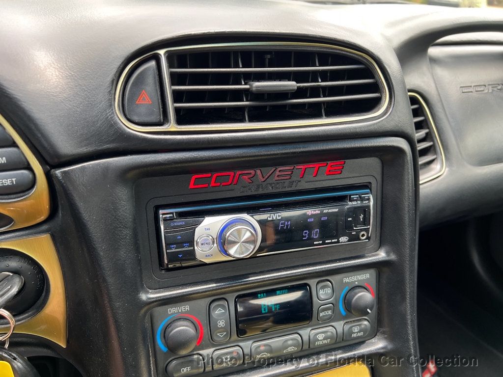 1998 Chevrolet Corvette Coupe Targa Automatic - 22877624 - 40