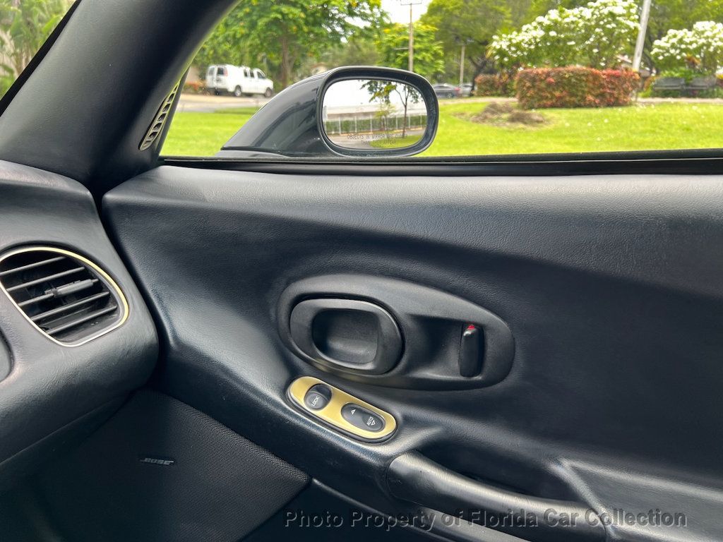 1998 Chevrolet Corvette Coupe Targa Automatic - 22877624 - 42