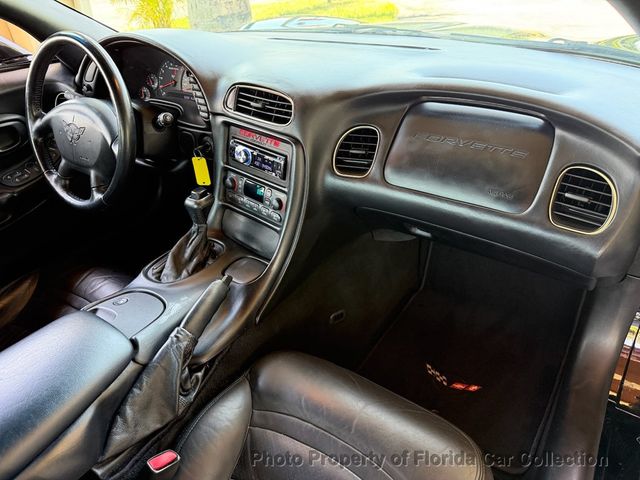 1998 Chevrolet Corvette Coupe Targa Roof - 22877624 - 29