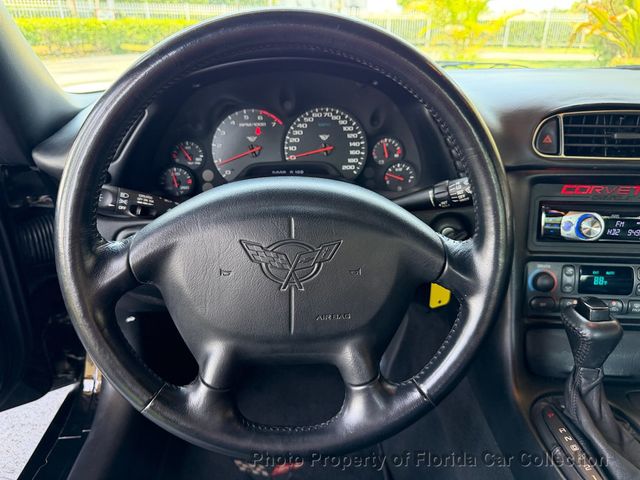 1998 Chevrolet Corvette Coupe Targa Roof - 22877624 - 32